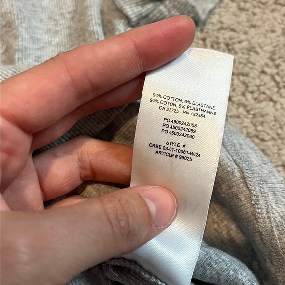 Bundle of 2 Aritzia Gray TNA Tees - Picture 5 of 9